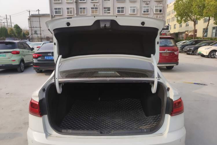 Used Volkswagen Bora 2025 200TSI DSG Enjoy PRO Edition Trunk