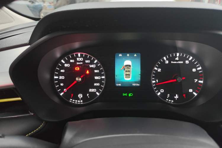 Used Roewe i5 2021 1.5L Manual Diamond Edition