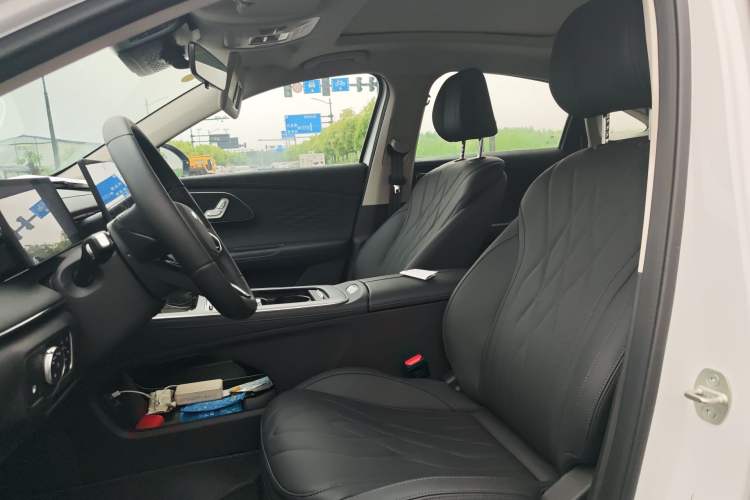 Used Chery Fengyun A8L 2025 1.5 TGDI 145 km Luxury Version
