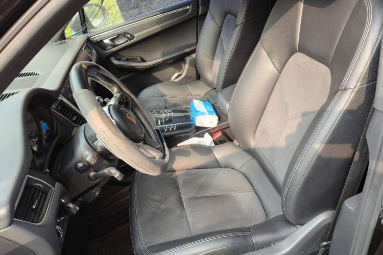 Used Porsche Macan 2017 Macan 2.0T
