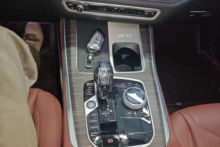 Used BMW X5 2022 Restyled xDrive 40Li M Sport Package