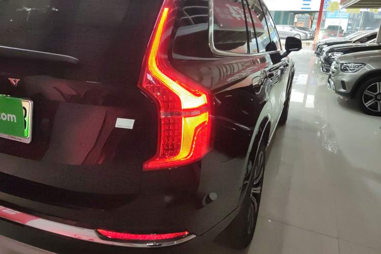 Used Volvo XC90 New Energy 2022 Facelift E-Drive Hybrid T8 Luxury Prestige 7-Seater
