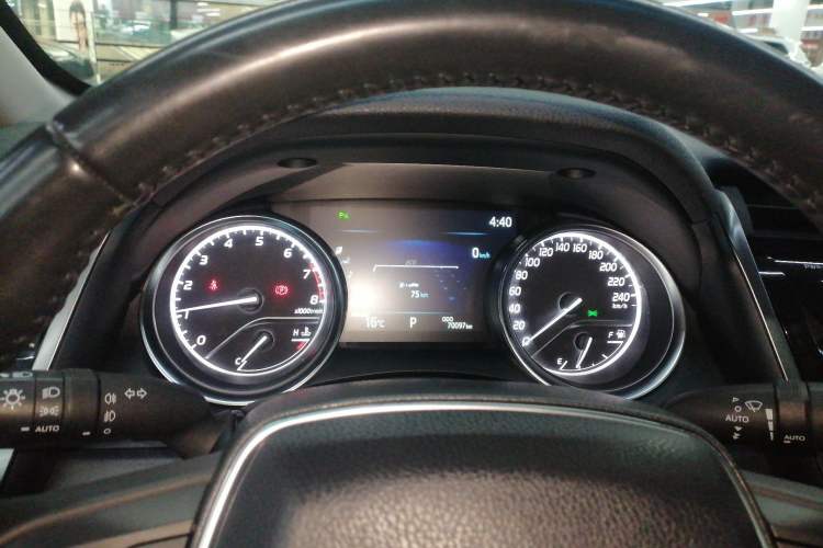 Used Toyota Camry 2019 Revised Version 2.0G Luxury Edition
