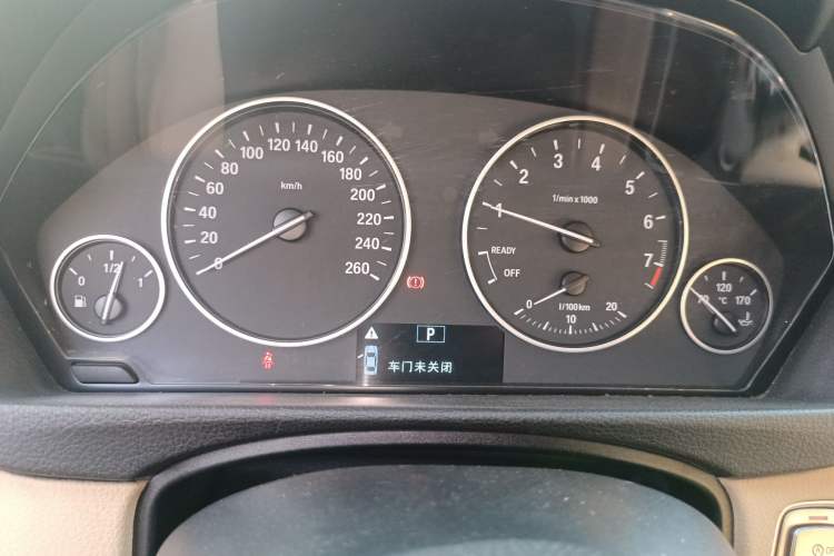 Used BMW 3 Series 2014 320Li Fashion Model