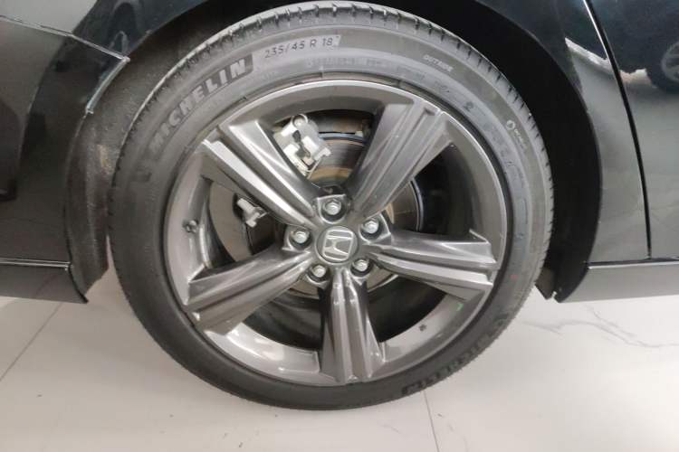 Used Honda Inspire 2023 260TURBO Deluxe Edition Exterior 5