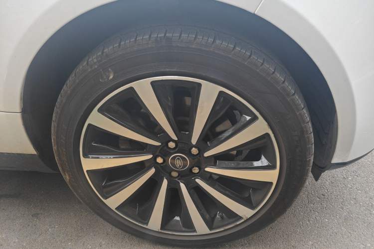 Used Land Rover Range 
