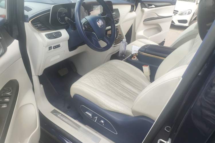 Used Buick GL8 2020 Avenir Avia Four-Seat Luxury Edition
