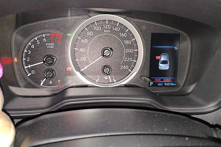 Used Toyota Corolla 2021 TNGA 1.5L CVT Elite Edition Odometer Close Up