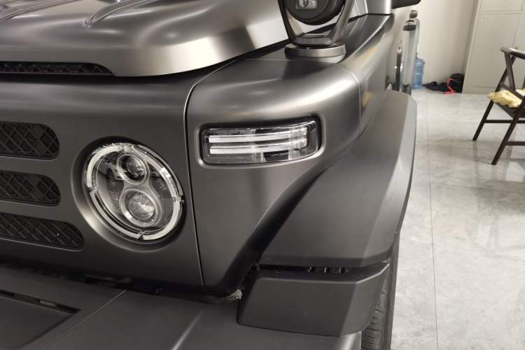 Used 212 T01 2024 2.0T Explorer
