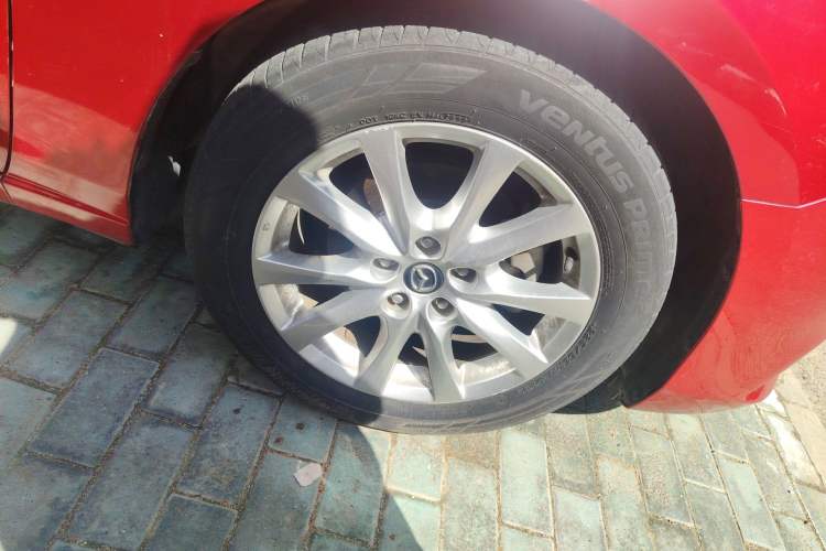 Used Mazda Atenza 2015 2.0L Blue Sky Luxury Edition Right Front Wheel Hub