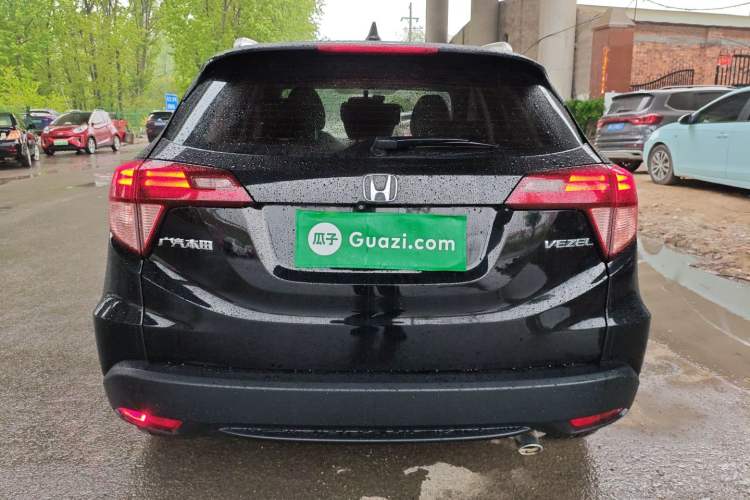 Used Honda Vezel 2017 1.8L CVT Front-Wheel Drive Pioneer Edition Rear