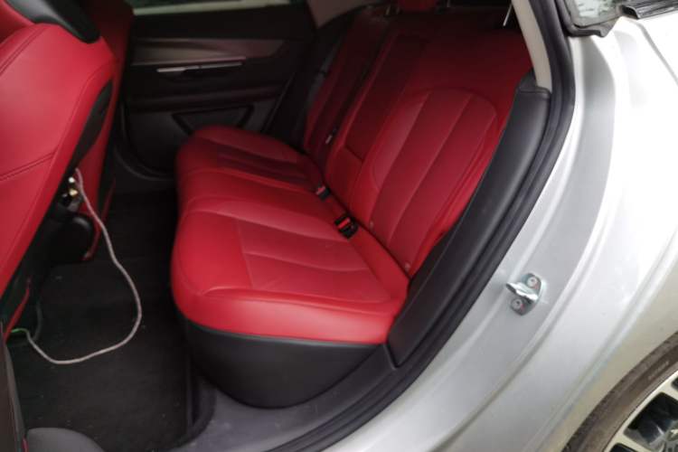 Used XPeng P7 2023 P7i 610 Max Performance Edition Left Rear Seat
