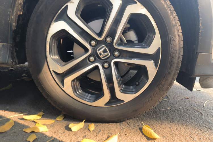 Used Honda XR-V 2017 1.8L EXi CVT Comfort Version Right Front Wheel Hub