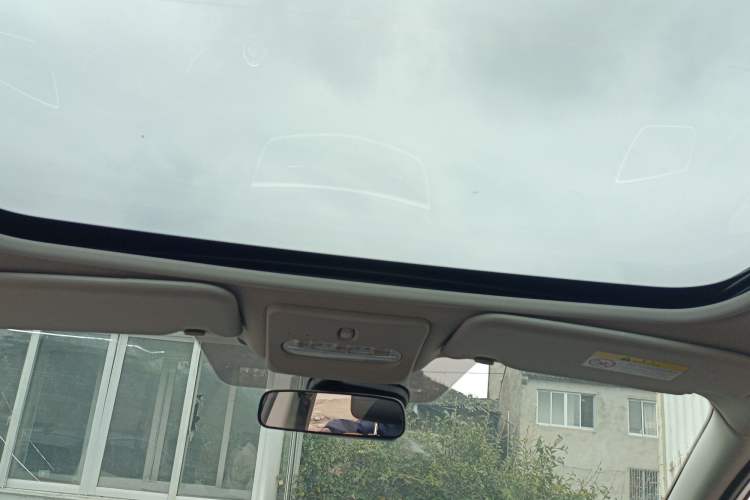 Used Nissan Qashqai 2019 2.0L CVT Luxury Edition Headliner