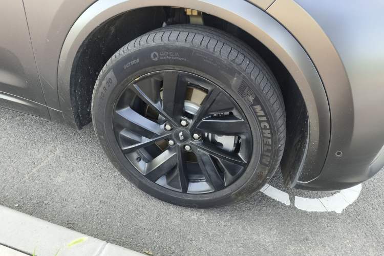 Used Li Auto L7 2023 Air model
