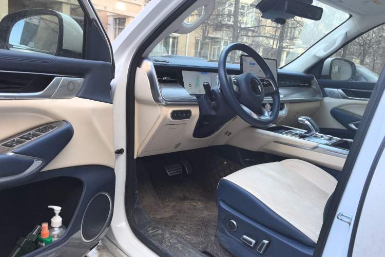 Used Great Wall Shanhai Poer 2023 3.0T V6 Gasoline Luxury Towing Edition
