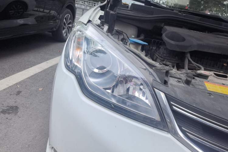 Used Roewe 360 2016 1.5L Automatic Smart Screen Version
