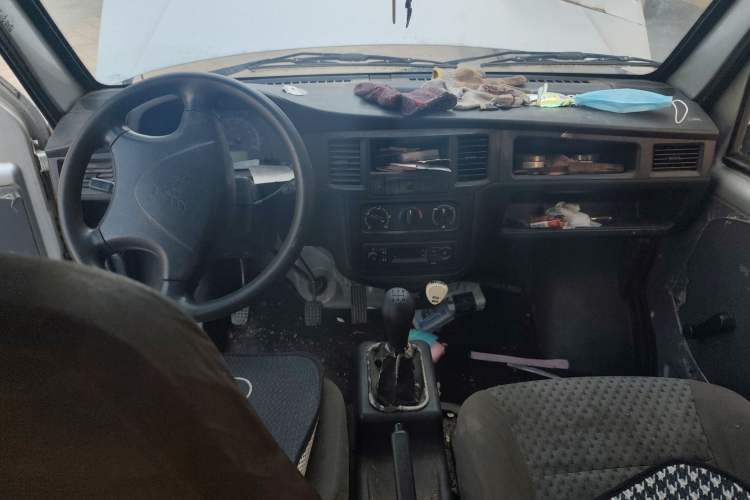 Used Wuling Zhiguang 2015 1.2L Practical LS-I Model