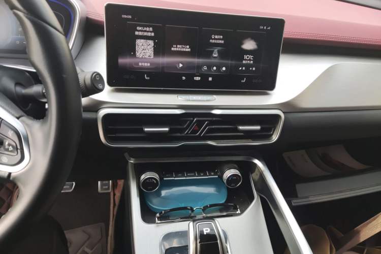 Used Geely Auto Coolray 2020 PRO 260T DCT Ranger Audio And AC Panel