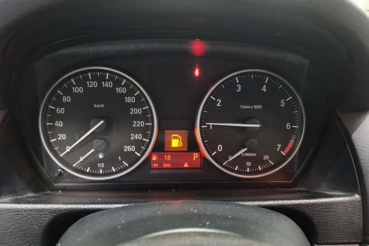 Used BMW X1 2010 sDrive18i Luxury Model