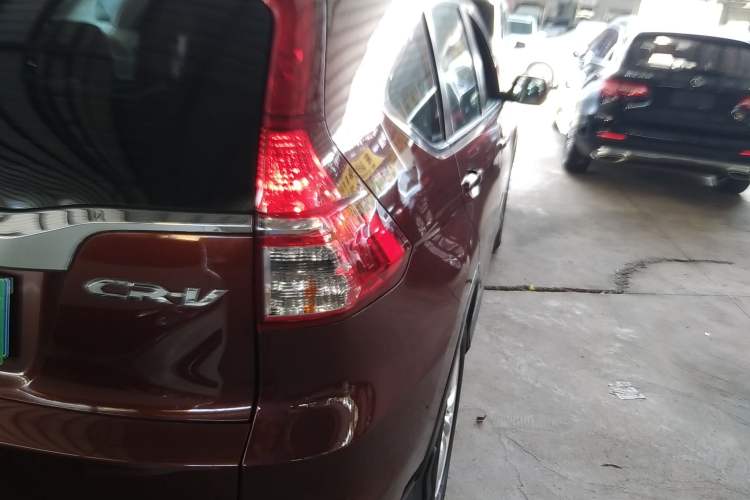 Used Honda CR-V 2016 2.0L two-wheel drive Urban Edition