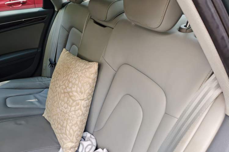 Used Audi A4L 2013 35 TFSI Automatic Comfort Model