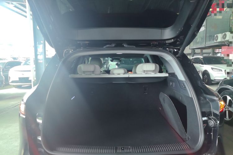 Used VOYAH FREE 2025 318 318 km Rear-Drive Touring Edition Trunk