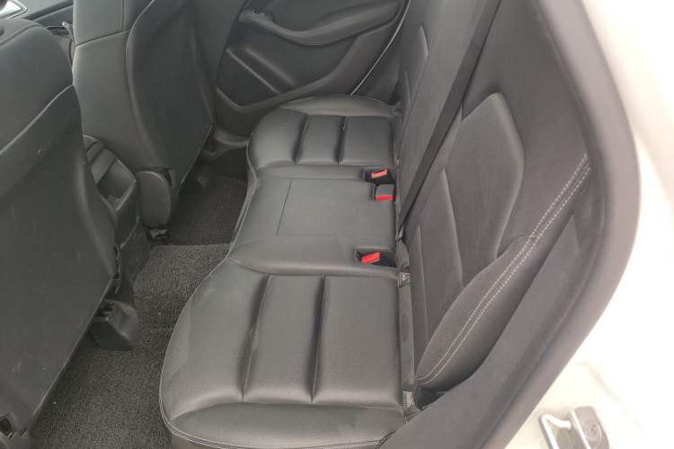 Used Mercedes-Benz B-Class 2017 B 200 Sport Edition
