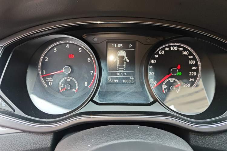 Used Volkswagen Passat 2017 330TSI DSG Luxury Edition
