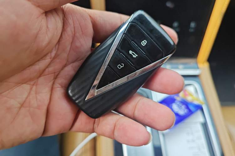 Used Venucia Star 2020 260T Automatic 48V Mild Hybrid Turbocharged Starry Edition Vehicle Key