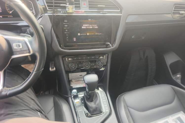 Used Volkswagen Tiguan L 2021 330TSI Automatic Two-Wheel Drive R-Line Enhanced Edition