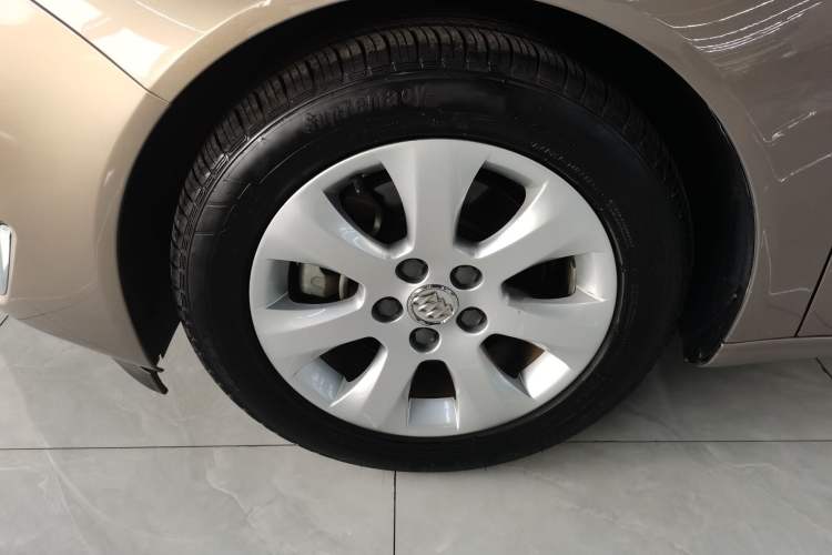 Used Buick Regal 2014 1.6T Fashionable Tech Edition
