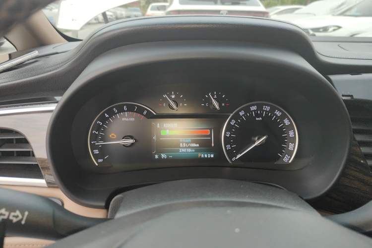 Used Buick GL8 2017 ES 28T Premium Version China V Standard Instrument Cluster