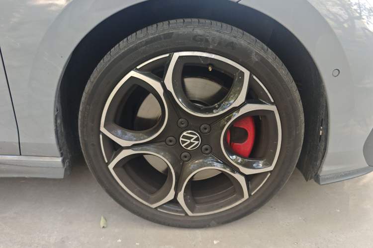 Used Volkswagen Golf GTI 2025 380TSI DSG GTI
