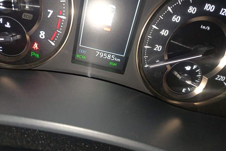 Used Toyota Alphard 2018 Revised Version 3.5L Premium Edition