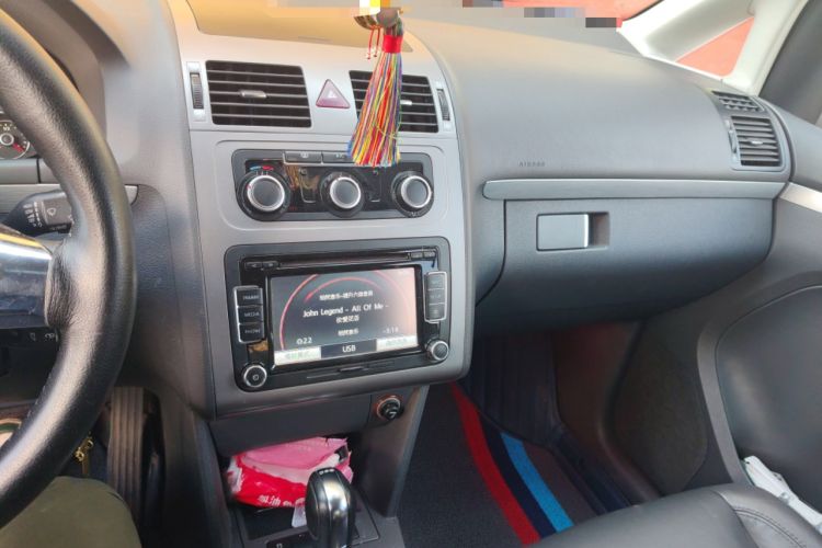 Used Volkswagen Touran 2013 1.4T DSG Comfort Edition 5-Seater