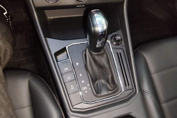 Used Volkswagen Lavida 2021 1.5L Automatic Comfort Edition Gear Lever
