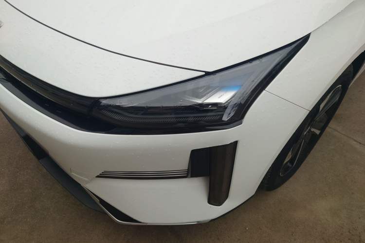 Used Geely Galaxy L6 2023 125km MAX