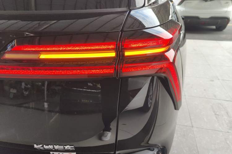 Used Wey Lanshan 2025 Four-Wheel Drive Max