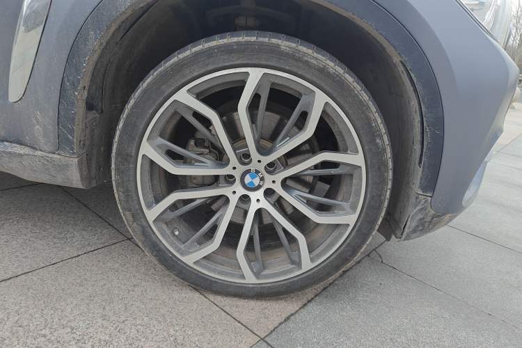 Used BMW X6 2015 xDrive35i Leading Model