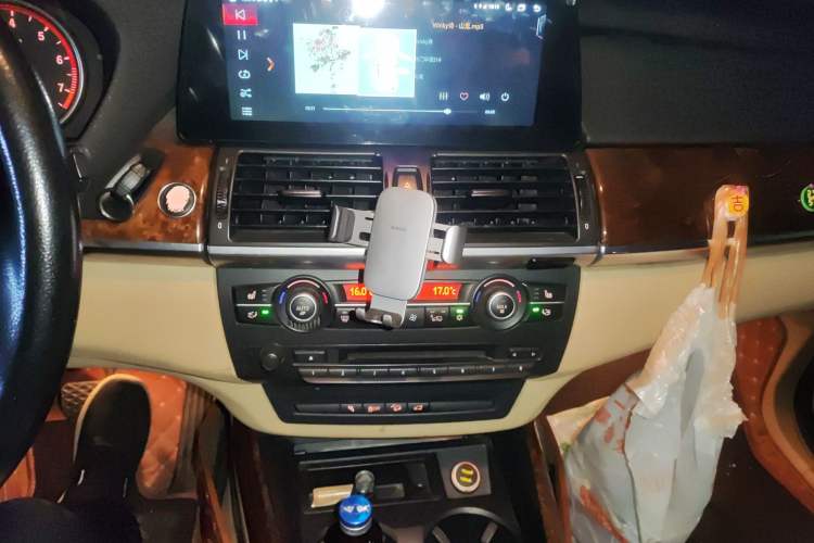 Used BMW X5 2011 xDrive35i Leading Model