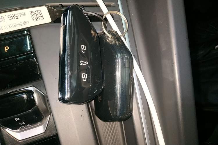 Used Volkswagen Golf 2021 280TSI DSG R-Line
