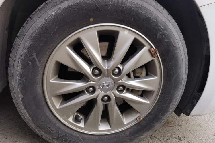 Used Hyundai Celesta 2018 1.6L Automatic GL Enjoyment Version China V Standard