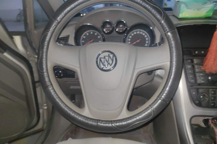 Used Buick GT 2012 GT 1.6L Manual Entry-Level Model