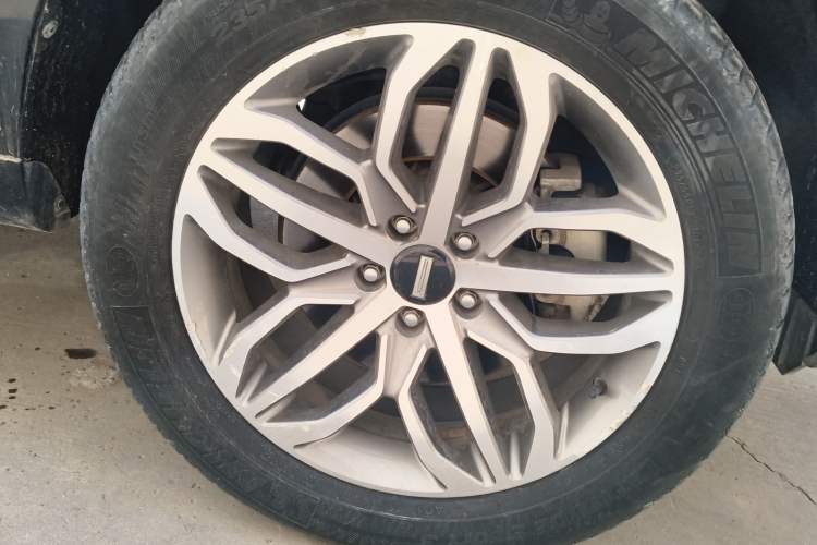 Used Wey VV5 2017 2.0T Ultra-Luxury Version
