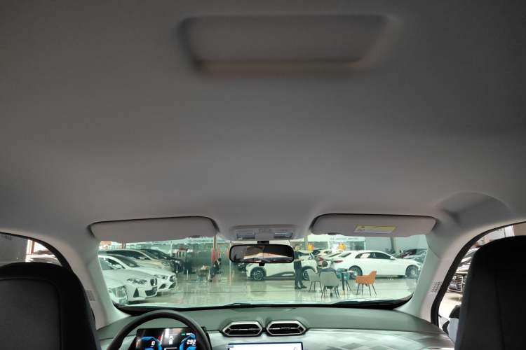 Used Dongfeng Aeolus L7 New Energy 2025 518 Comfort Edition Headliner