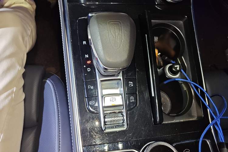 Used Hongqi H9 2020 2.0T Smart Connect Flagship Edition
