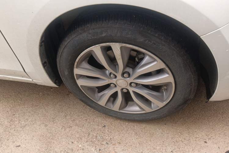 Used Buick GT 2019 18T Automatic Connected Elite Model China VI Standard
