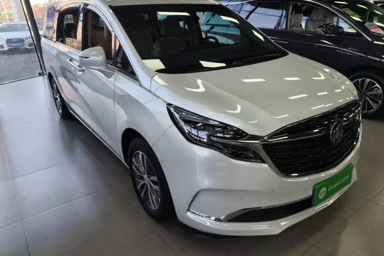 Used Buick GL8 2021 ES Land Cruiser 653T Luxury Edition
