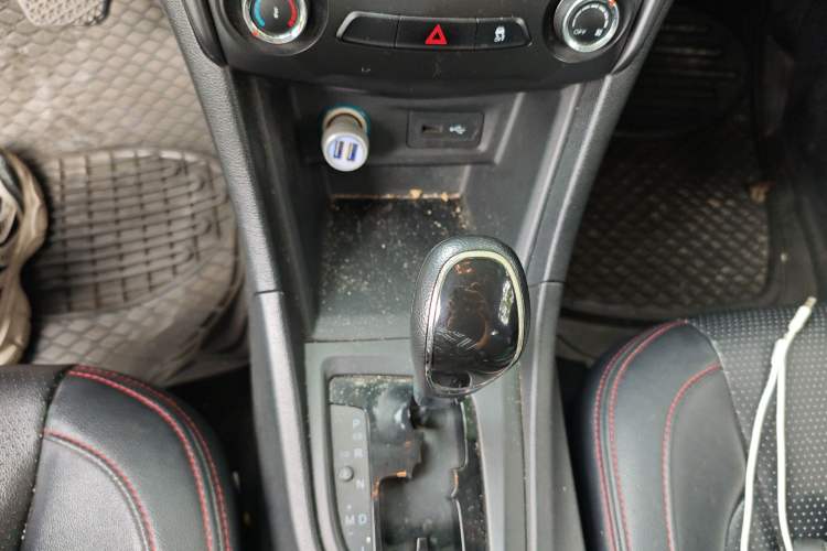 Used Chery Arrizo 5 2016 1.5L CVT Lingrui Edition Gear Lever